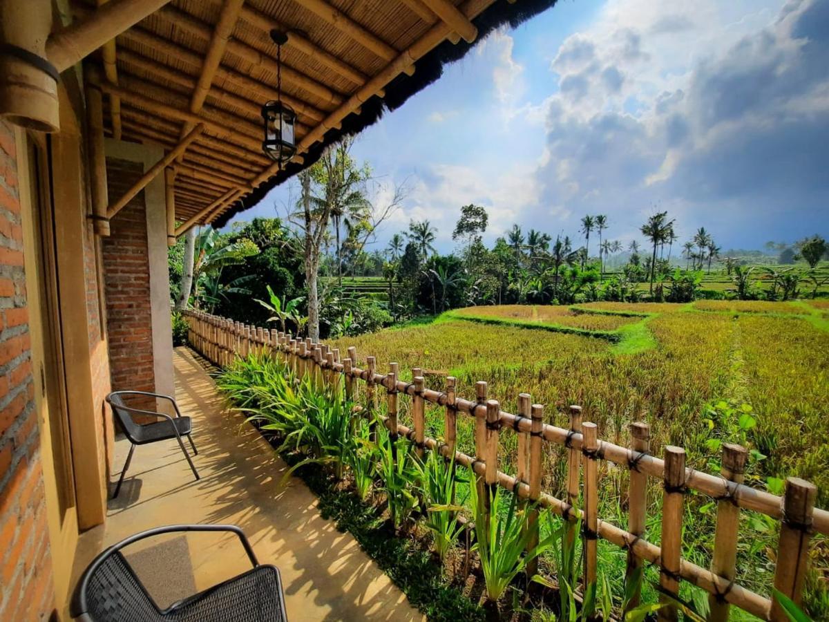 Rumah @ Sawah Ijen Licin Buitenkant foto